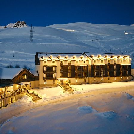 Alpina Hotel Gudauri Exterior photo